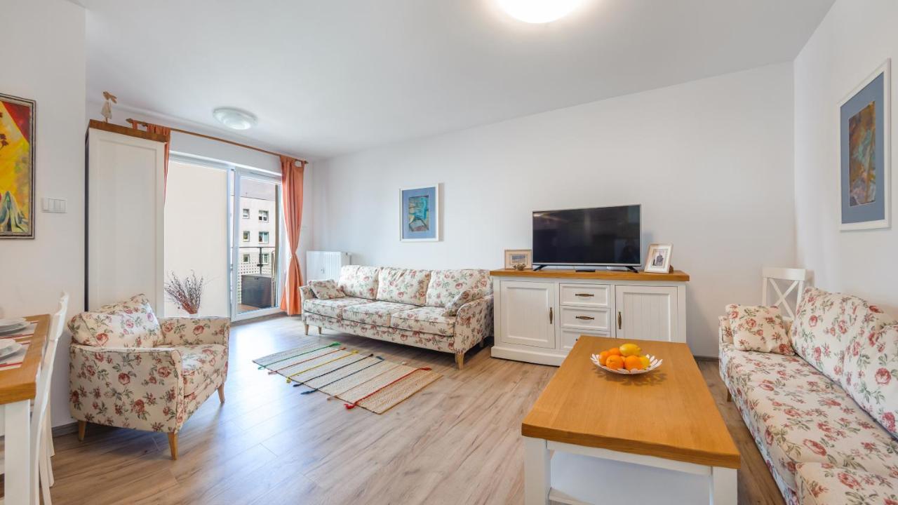 Apartamenty Sun & Snow Solna 11 โควอบเซก ภายนอก รูปภาพ
